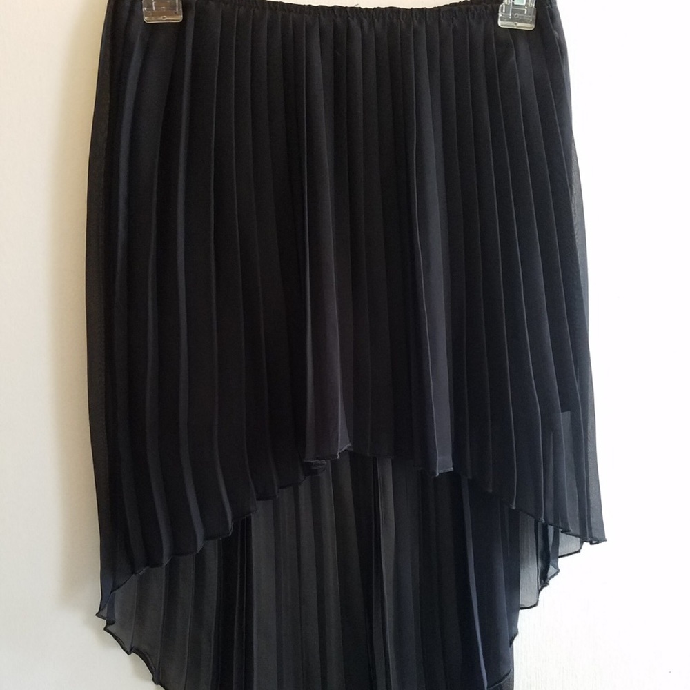 Ruffled High Low Skirt